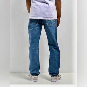 Like New! Men’s FREE WORLD Denim Jeans 34x30